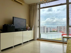 The Lakeshore (D22), Condominium #182600202